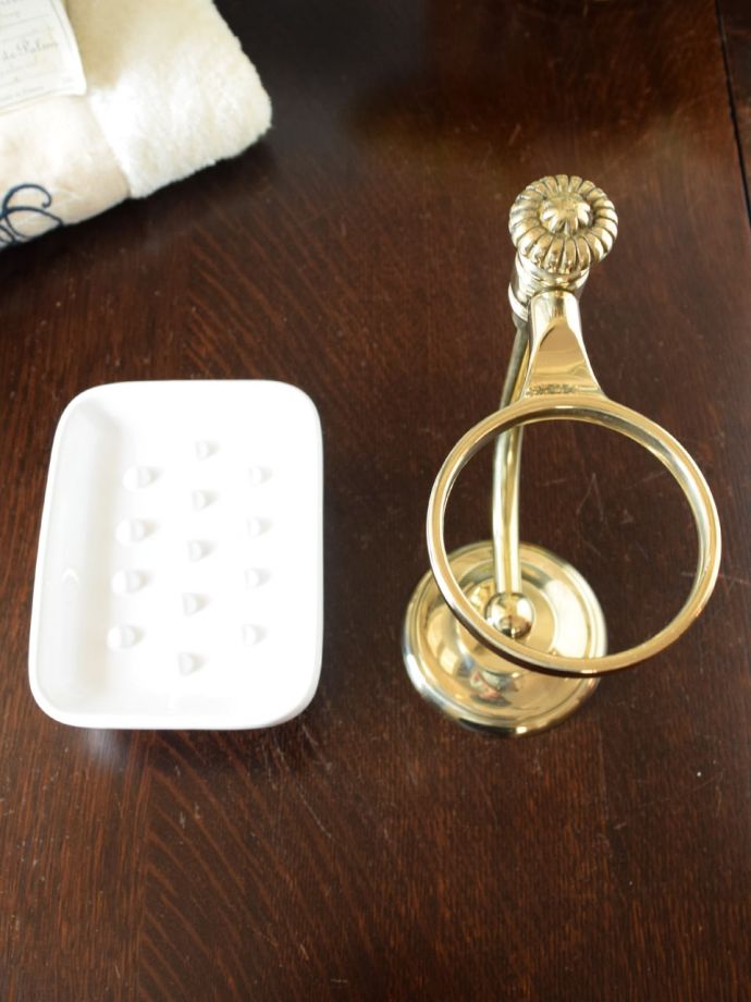 アンティーク調の石鹸置き
