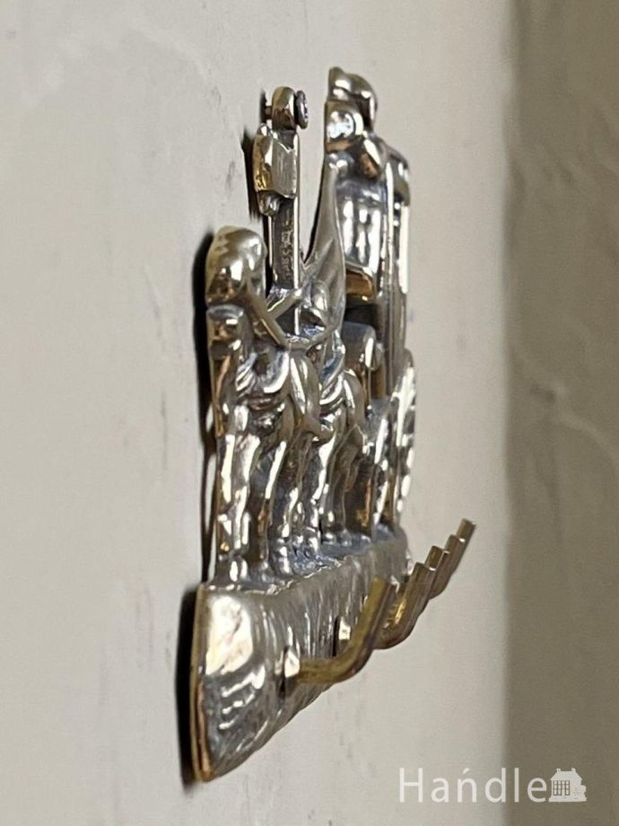 ウォールフックの側面