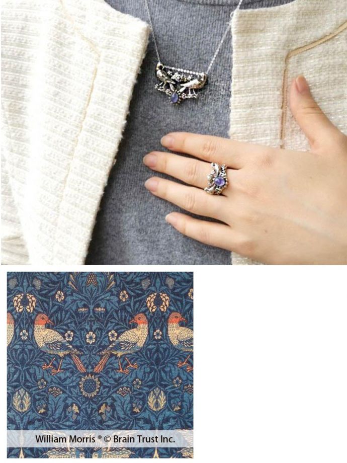 ペンダントトップにもなるブローチ