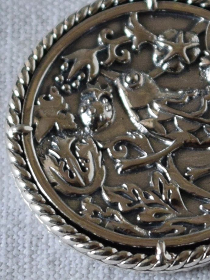 モリスのペンダントトップの天然石