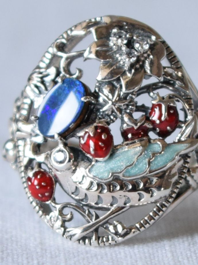 モリスのリングの天然石