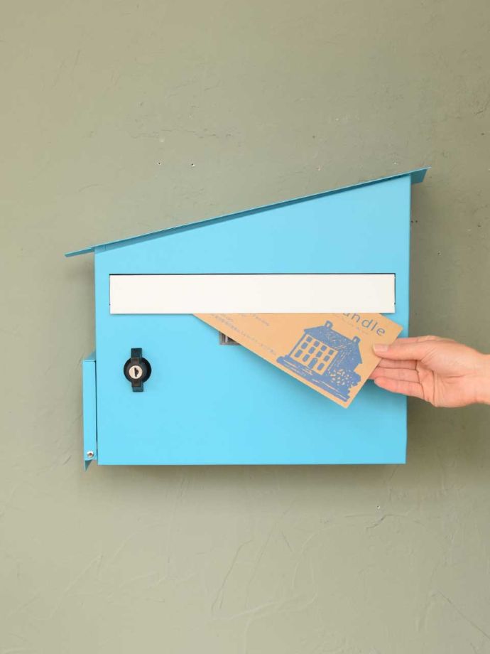 お家の形のポスト