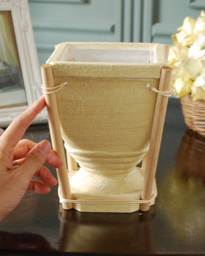 その他インテリア雑貨　インテリア雑貨　アンティーク風の素敵なプランター。サイズはコレくらいです。(n18-434)