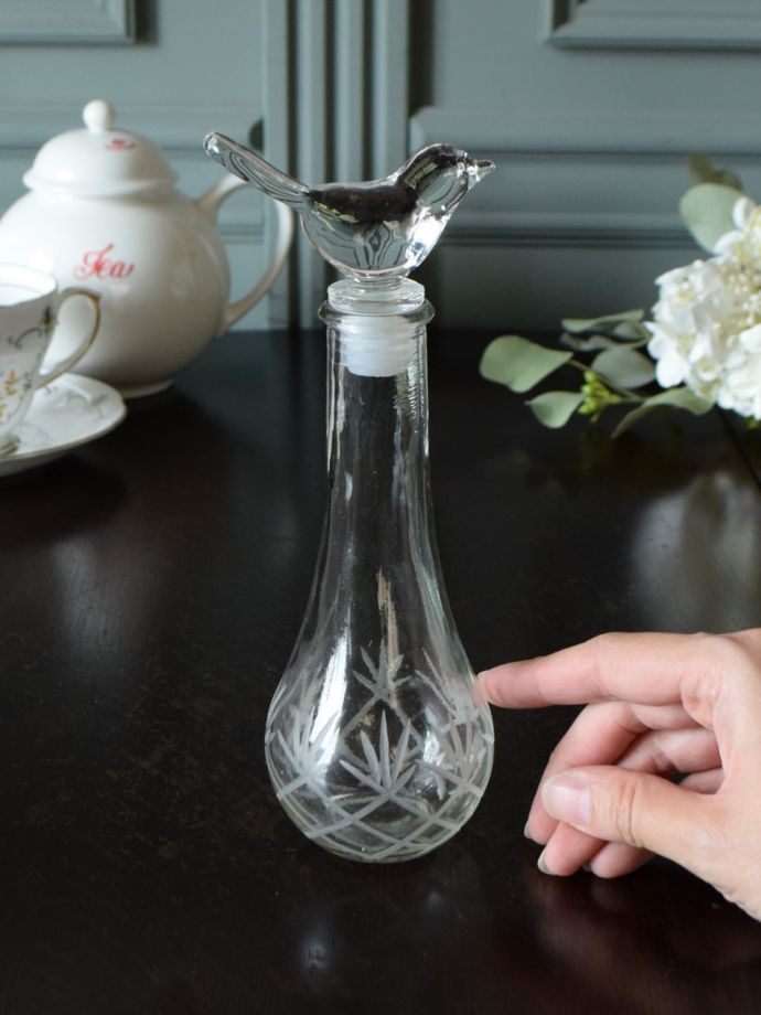 おしゃれなガラスのフレグランスボトル