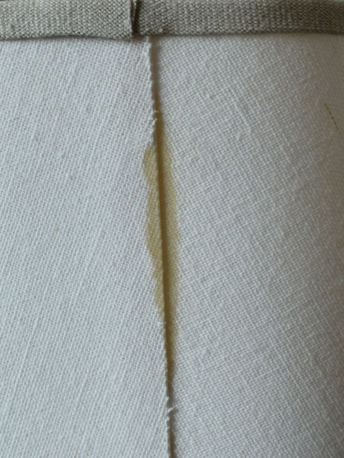 シミがあるのでSALE価格です