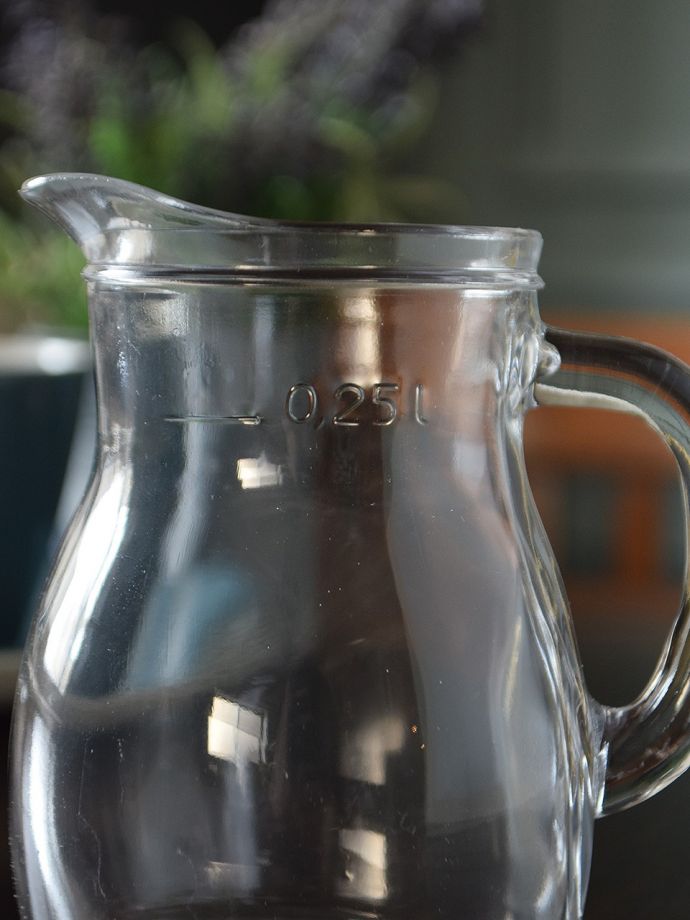 イタリア生まれのおしゃれなジャグ