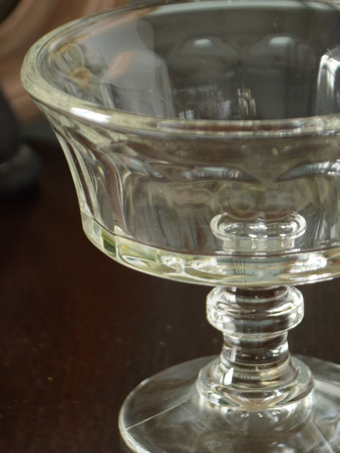 フランス生まれのおしゃれなグラス