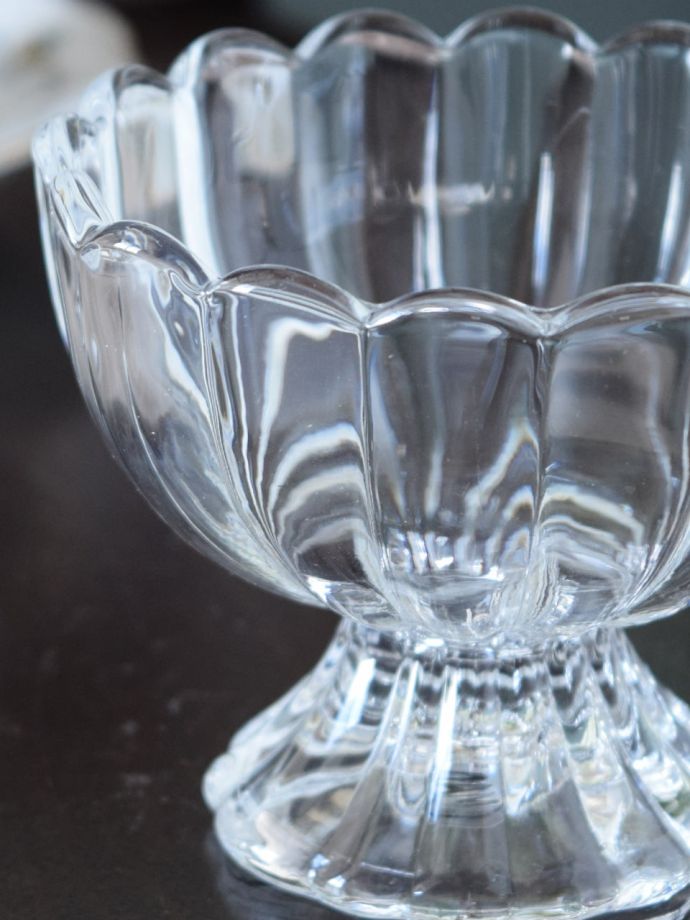 アンティーク風のコンポート