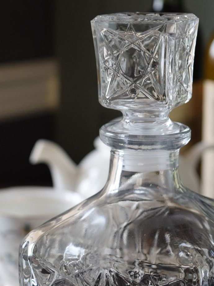 イタリアのおしゃれなデカンタ