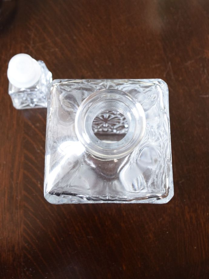 おしゃれなデカンタ