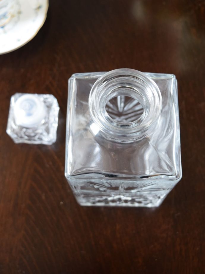 おしゃれなデカンタ