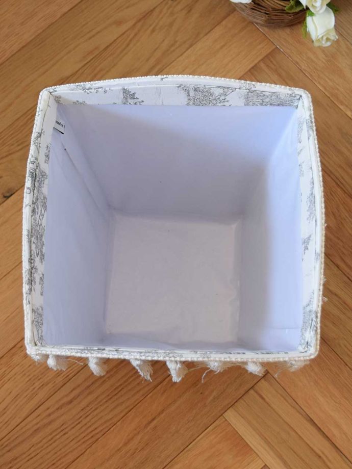 インテリア雑貨のダストボックス