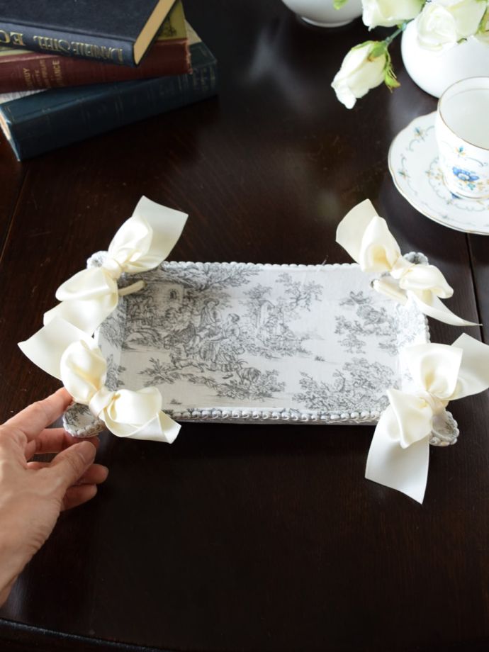 おしゃれなトレイ