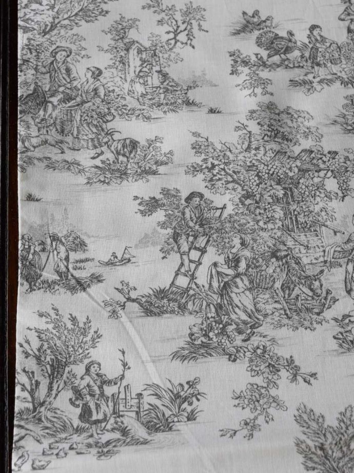 ジェニファーテイラーのテーブルランナー