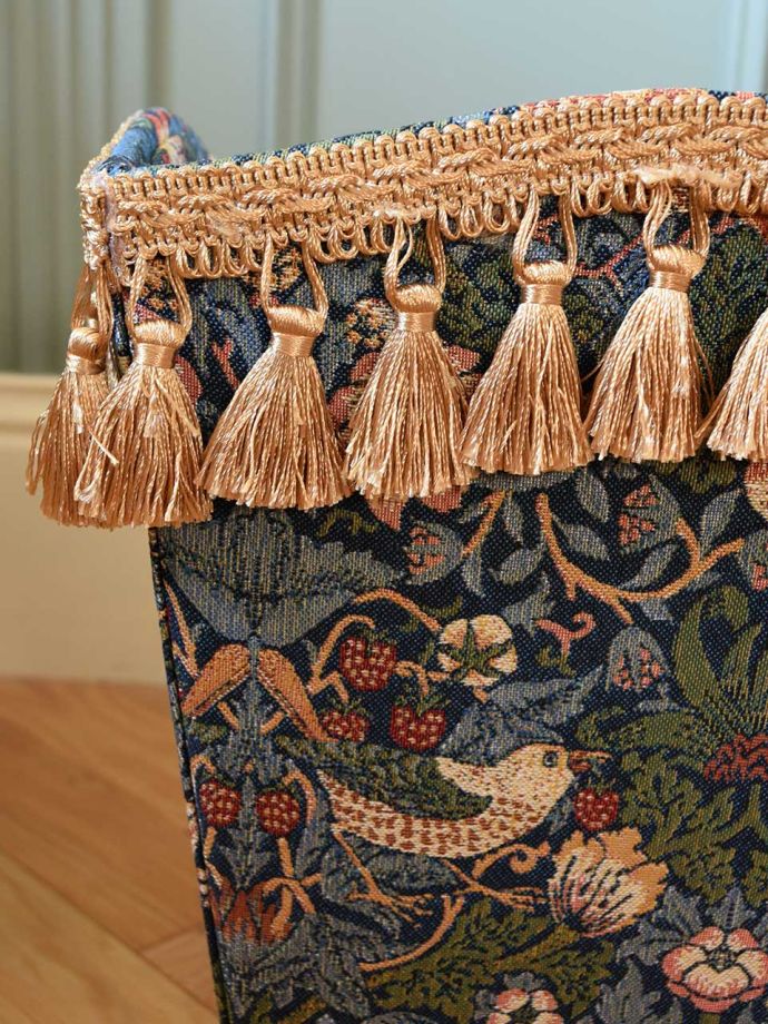 ウィリアムモリス風デザインのダストボックス