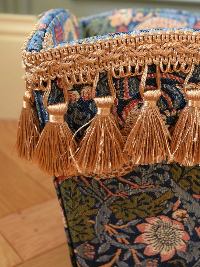 ウィリアムモリス風デザインのダストボックス