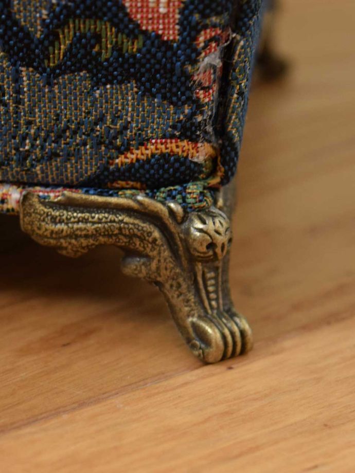 ウィリアムモリス風のデザイン