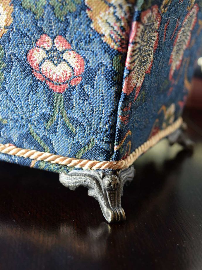 ウィリアムモリスのいちご泥棒風デザイン