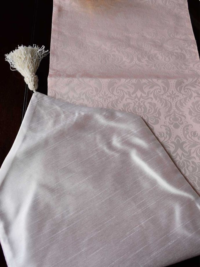 テーブルランナーの裏側