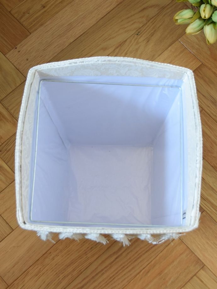 インテリア雑貨のダストボックス