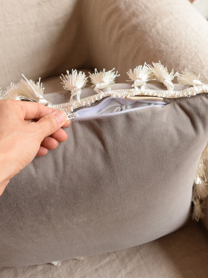 カバーとクッションのセットです