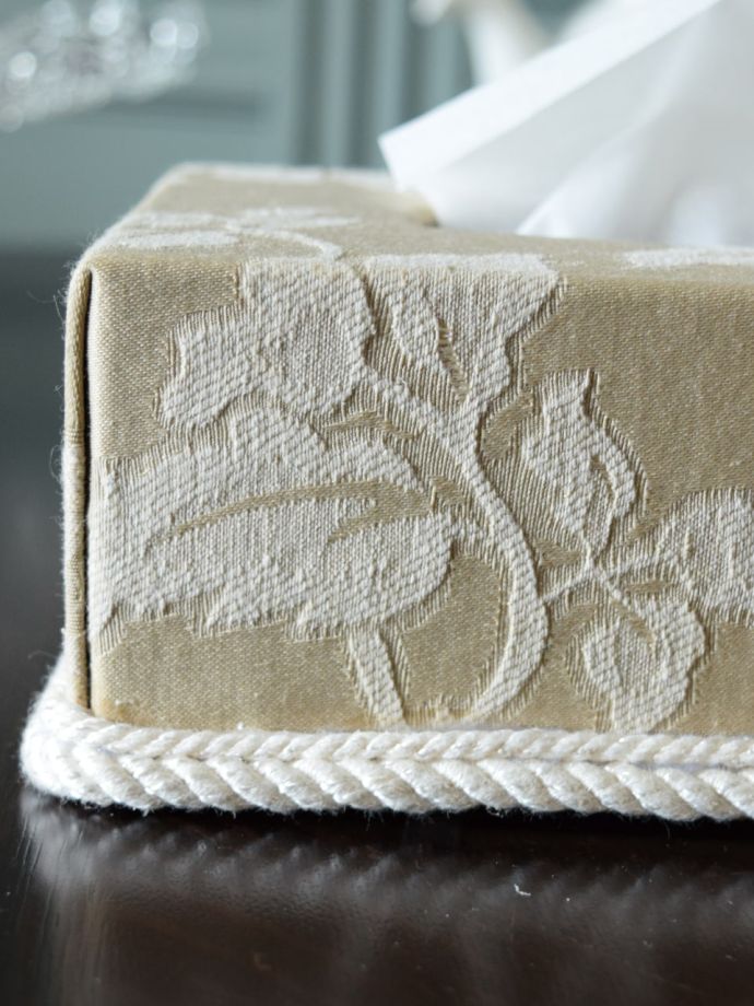 ジェニファーテイラーのティッシュケース