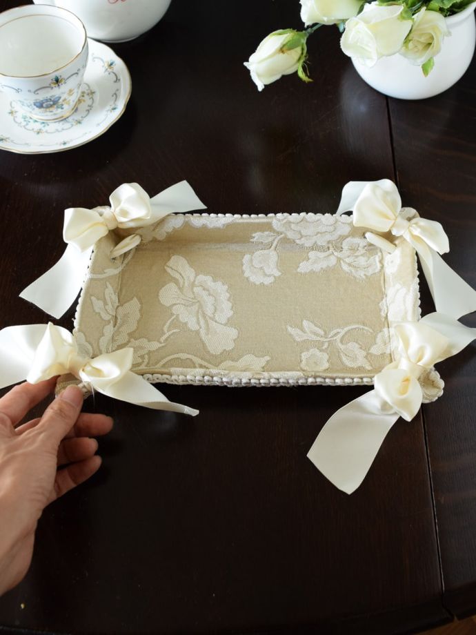 おしゃれなトレイ