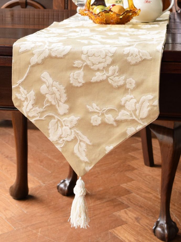 おしゃれなテーブルランナー