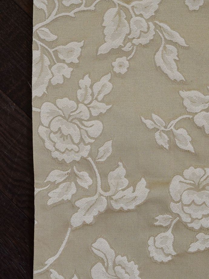 ジェニファーテイラーのテーブルランナー