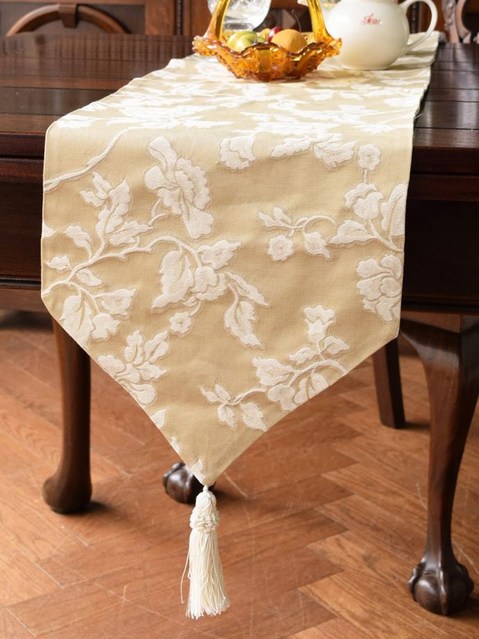 おしゃれなテーブルランナー