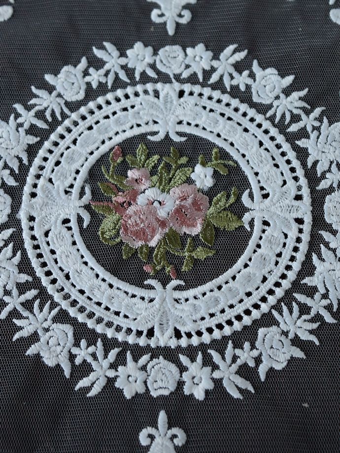 アンティーク調のレースマット