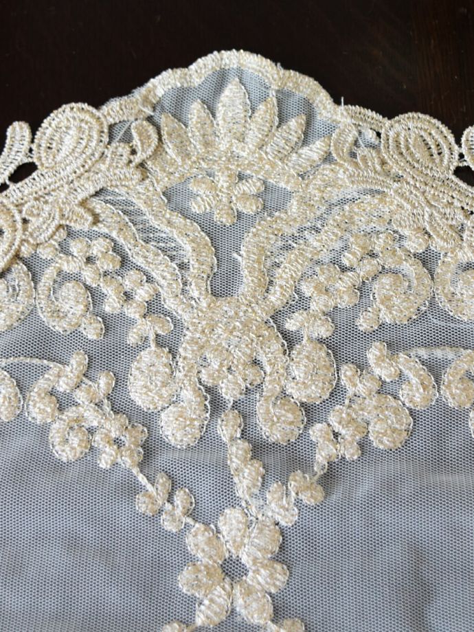 フレンチアンティーク風のレース