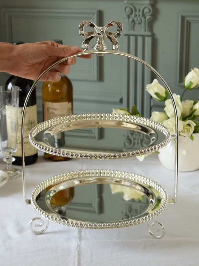 アフタヌーンティーが楽しめる器