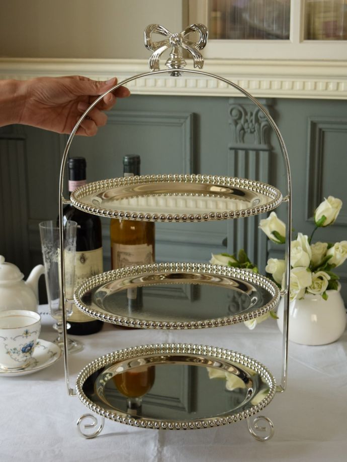 アフタヌーンティーが楽しめる器