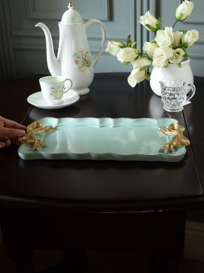 フランスアンティーク風のトレイ