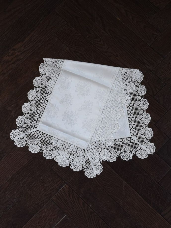 おしゃれなテーブルセンター