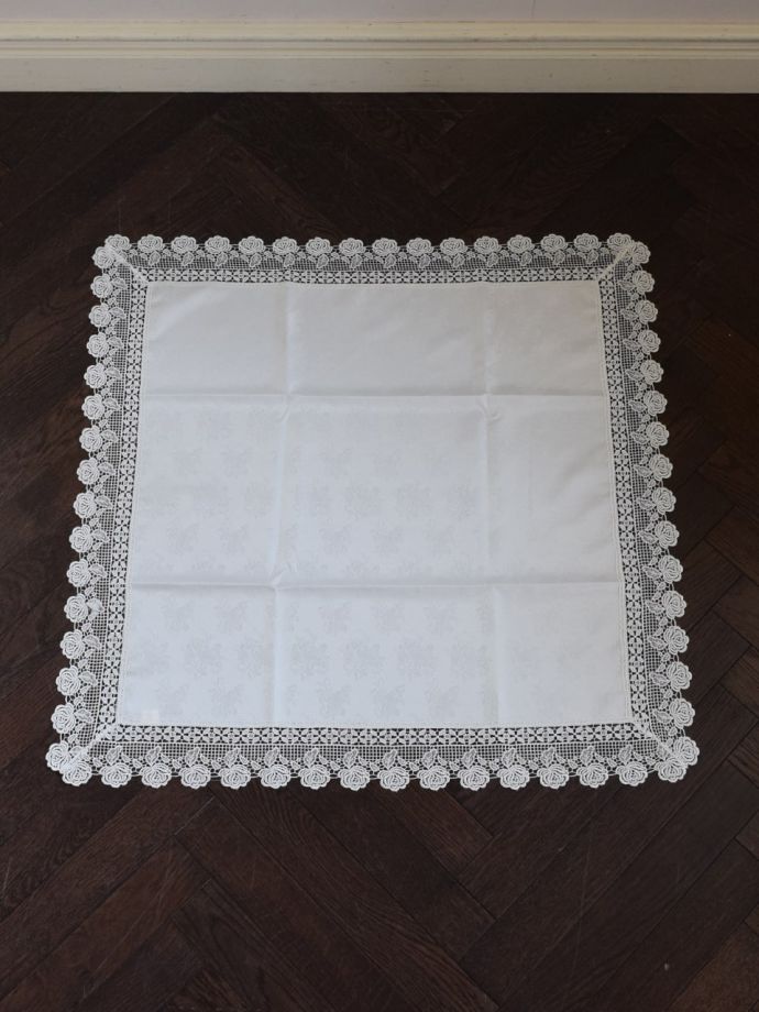 おしゃれなテーブルクロス