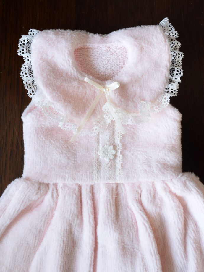 ドレスの形の可愛いタオル