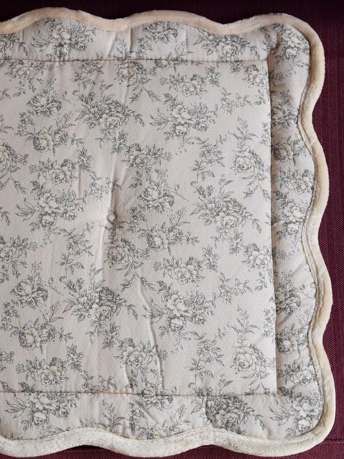 リバーシブルのシートクッション