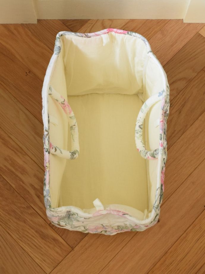 お花柄のソフトバスケット