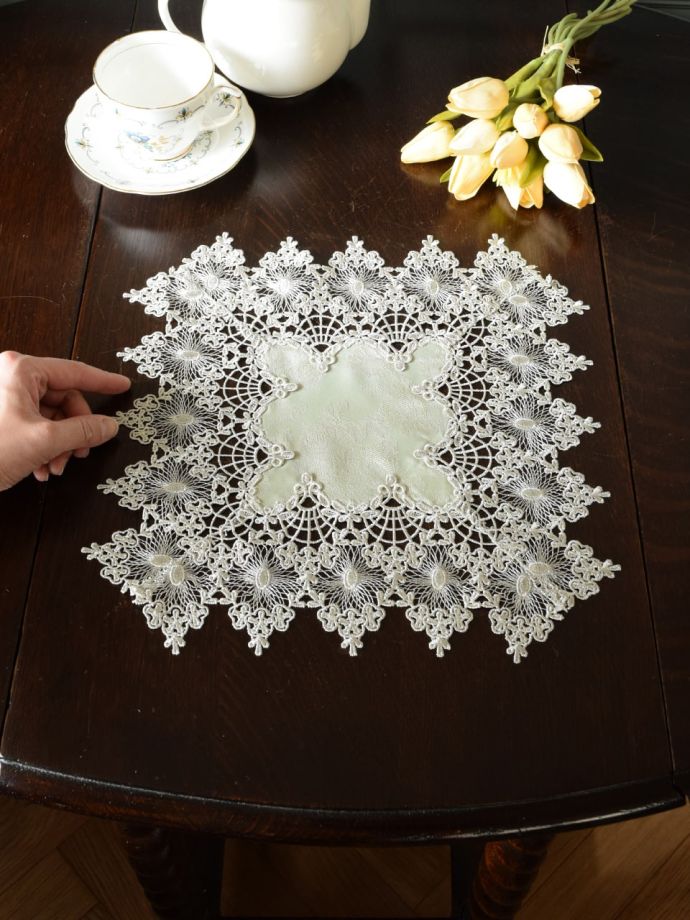 おしゃれなドイリー