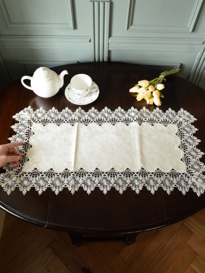 おしゃれなテーブルセンター