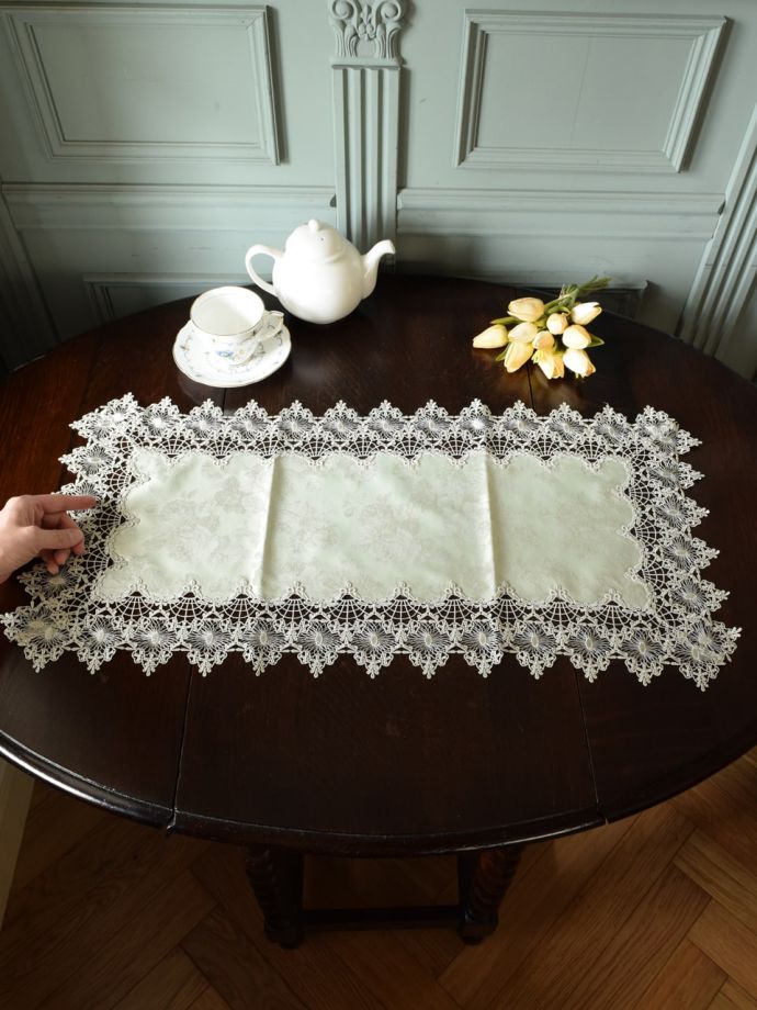 おしゃれなテーブルセンター