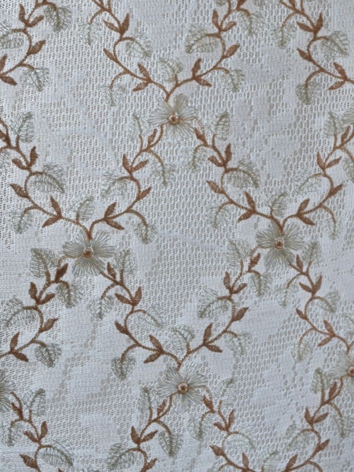 おしゃれなカーテンの模様