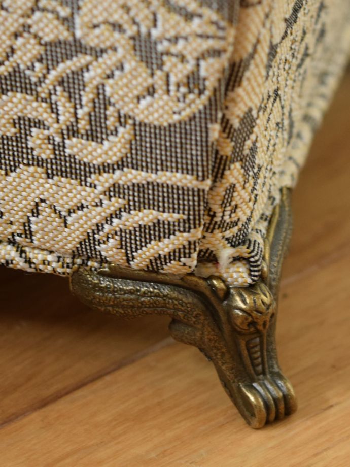 ウィリアムモリス風のデザイン