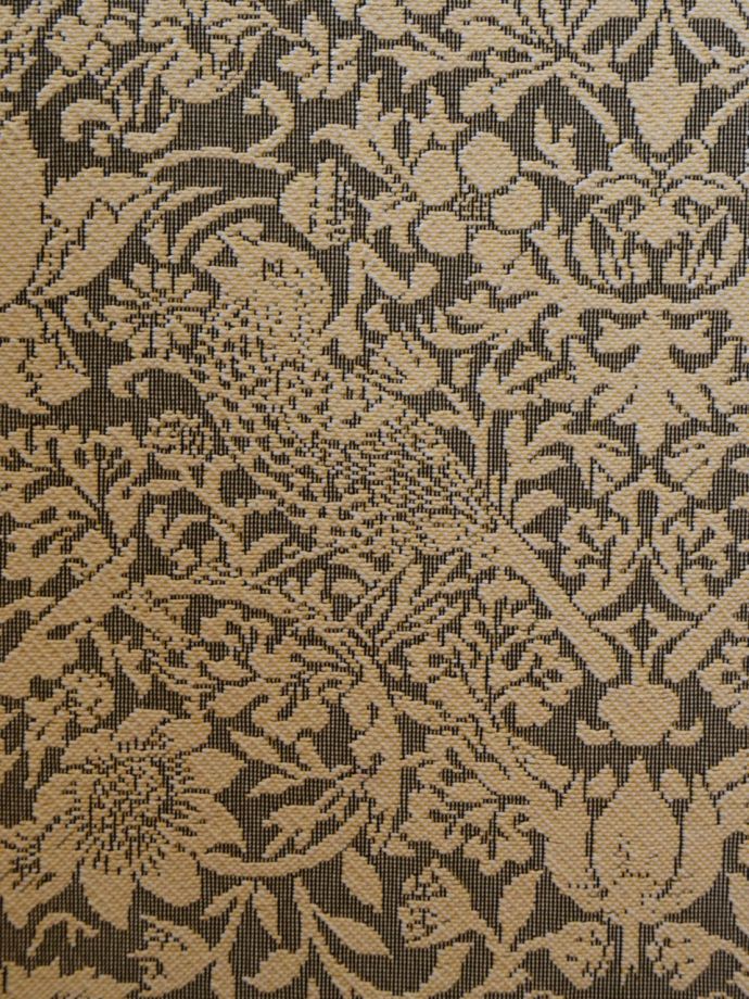 ウィリアムモリス風のマガジンホルダー