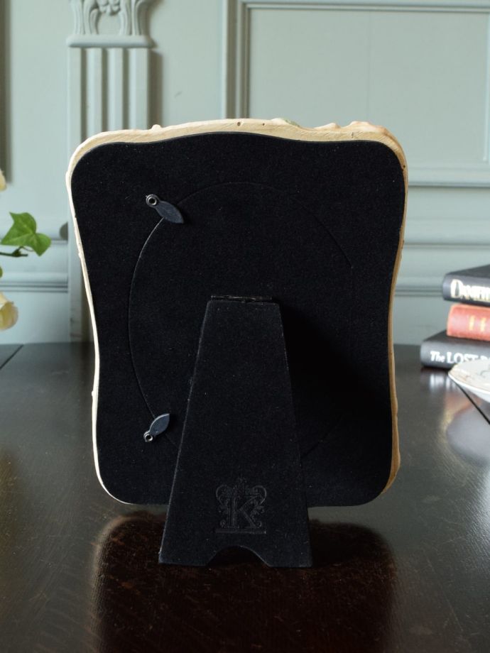 フォトフレームの裏側