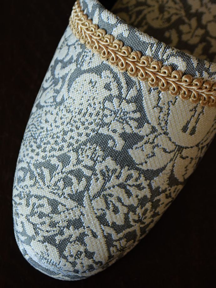 ジェニファーテイラーのスリッパ