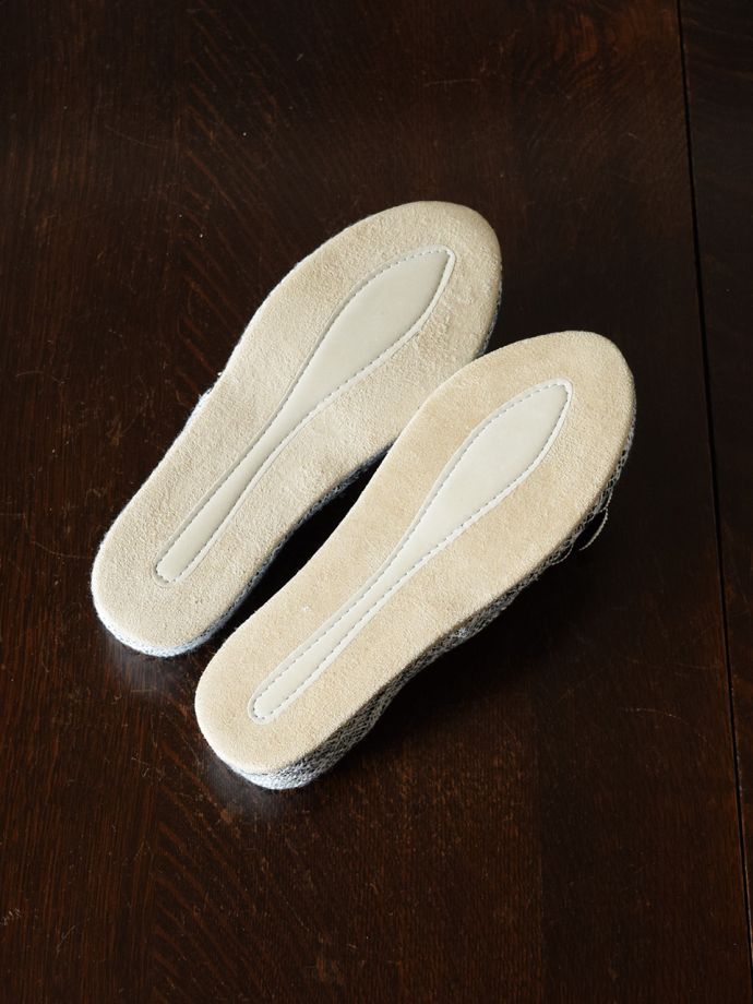 リボンスリッパの裏側