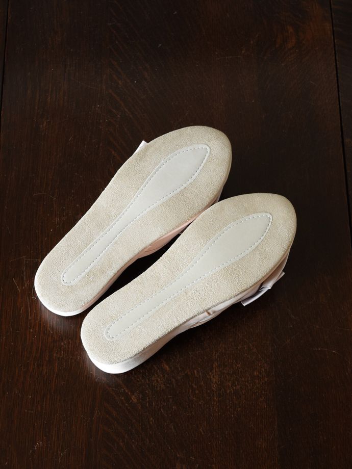 リボンスリッパの裏側